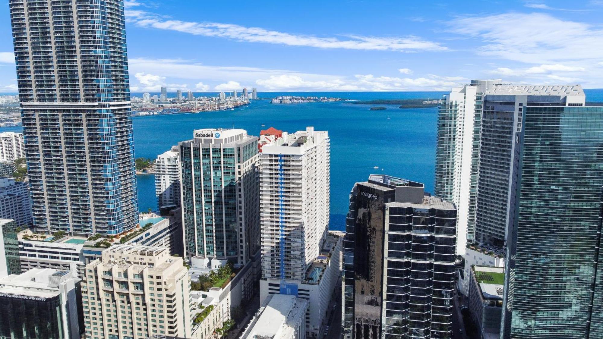 Upscale Brickell 3 Bedroom With Water Views And Free Parking Miami Dış mekan fotoğraf