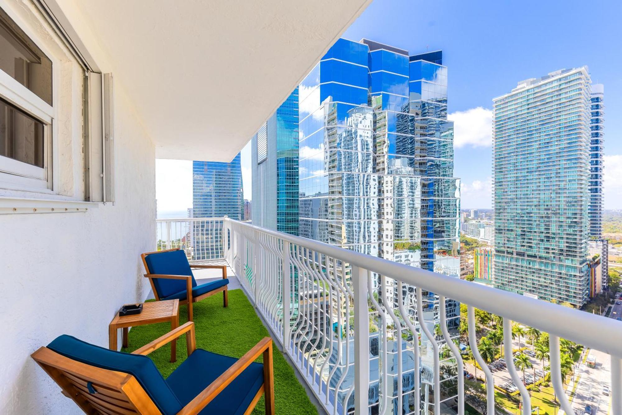 Upscale Brickell 3 Bedroom With Water Views And Free Parking Miami Dış mekan fotoğraf